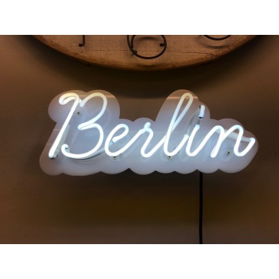 Neoninis užrašas Berlin